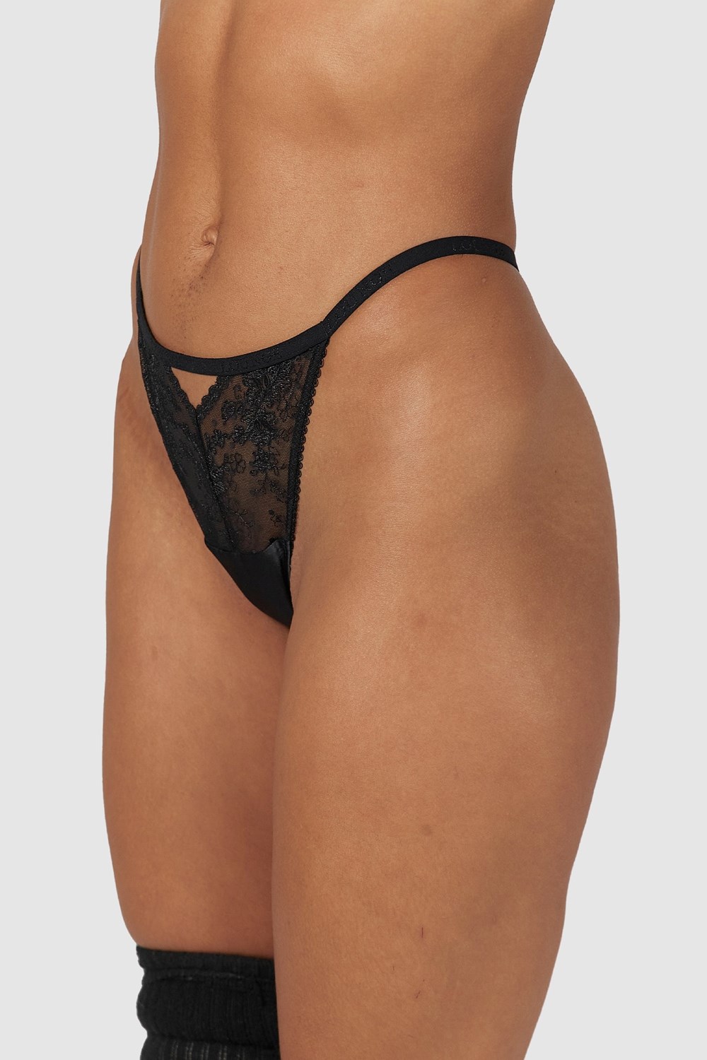 Lounge Underwear Flirt G-string Noir | MYOTWE-390