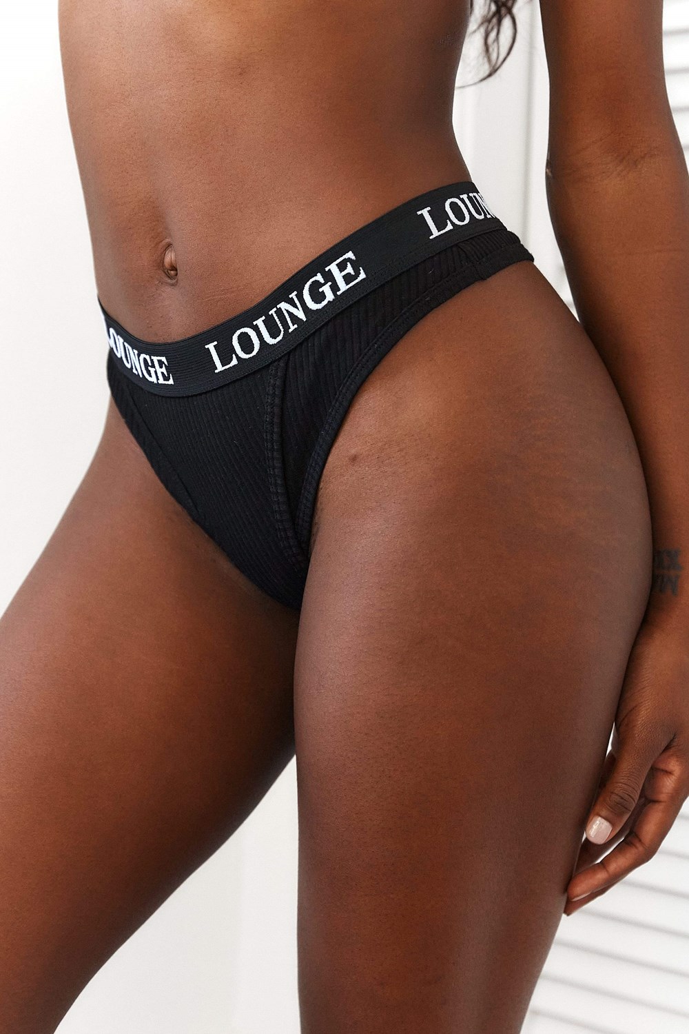 Lounge Underwear Ultra Confort Nervuré Lanières Noir | DUIPMN-302